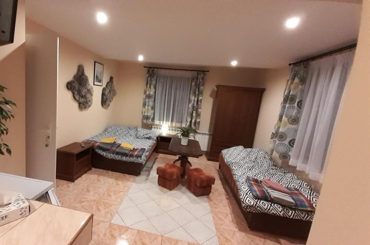 Jastrzab Apartment *